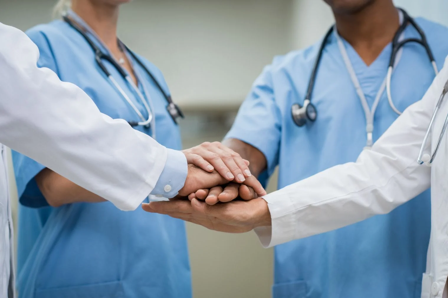 Orange_Medical_Care_Home_Header_Doctors_Showing_Unity